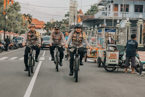 Kapolres Blitar Kota Patroli Bersepeda, Susuri Wilayah Perkotaan